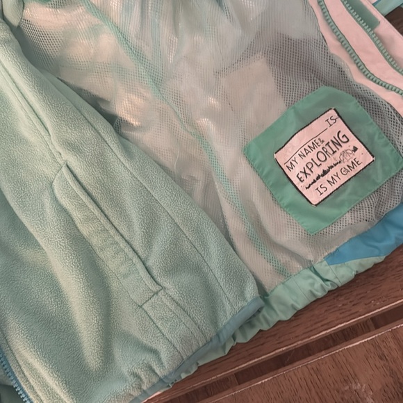 The North Face Tri Climate size medium youth Jacket - Picture 6 of 6